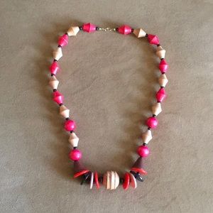 Vintage Wood Beaded Necklace in Brown and Red